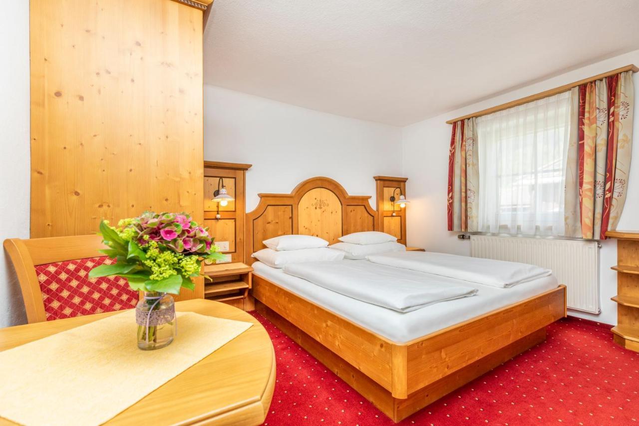Fruehstueckspension Klinglhub Flachau Exteriör bild