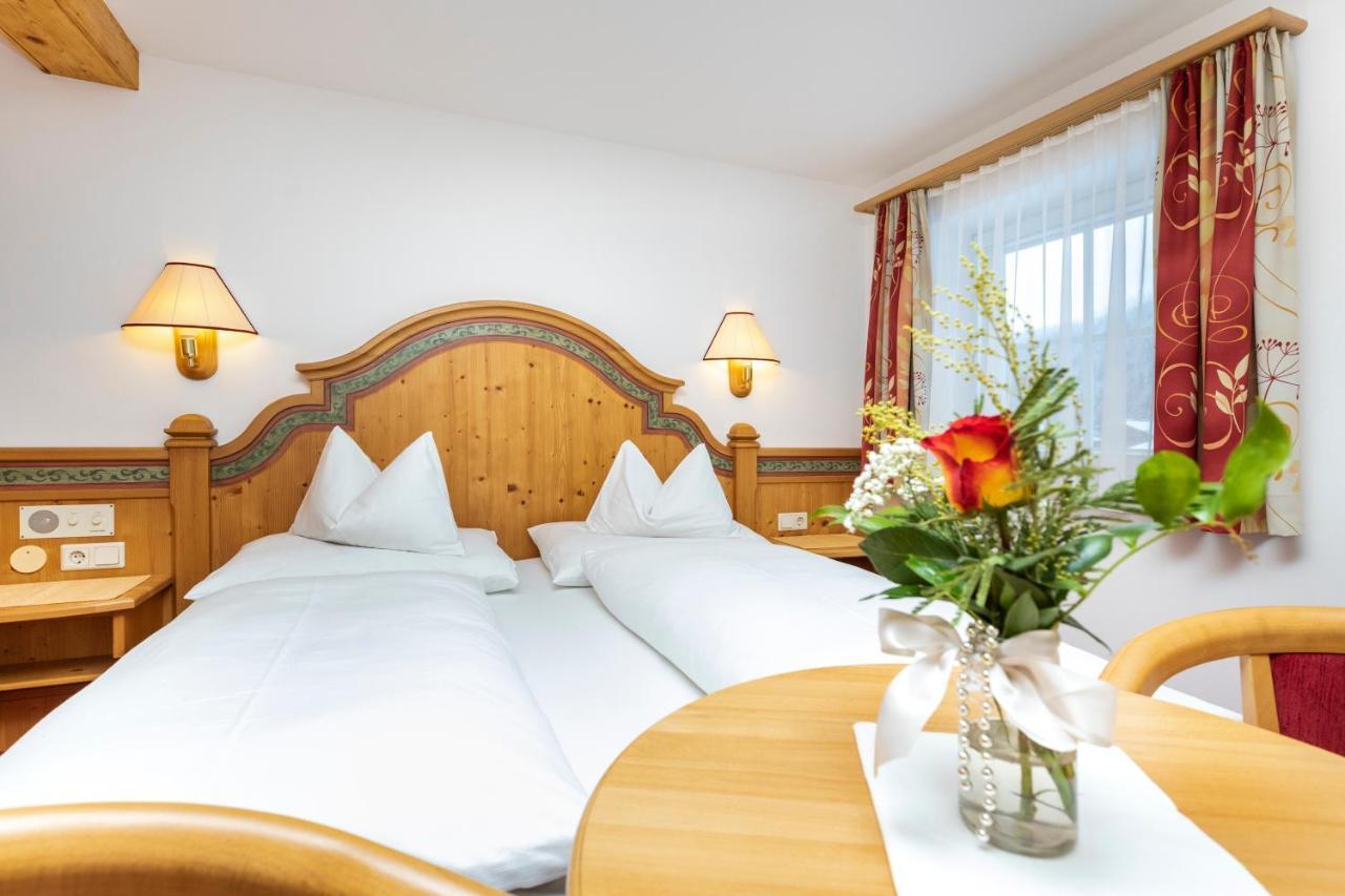 Fruehstueckspension Klinglhub Flachau Exteriör bild